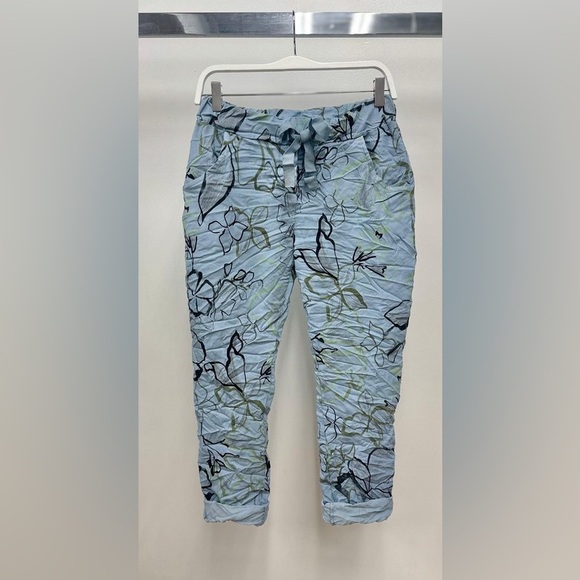 (21366-ART-DNM) ART FLORAL PRINT CRINKLE JOGGER PANTS - Picture 1 of 6